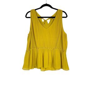 Wishlist Mustard Yellow Plisse Chiffon Flowy Top Tie Back Women's Size Large